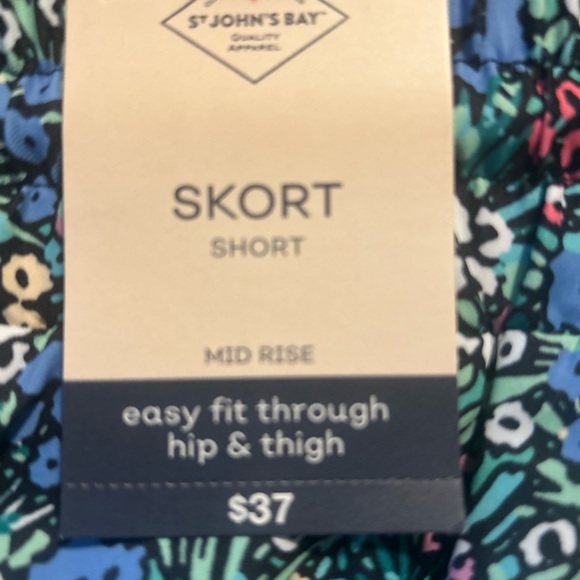 ‼️SALE‼️NWT St. John's Bay Womens Mid Rise Skort‼️ - Picture 3 of 5